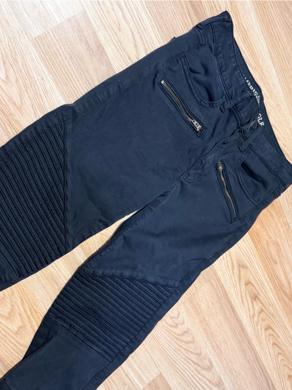 American Eagle | Black Women’s Jeggings